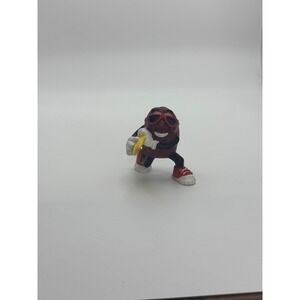 1988 Vintage California Raisins collectible figure "Surfer California Raisin"